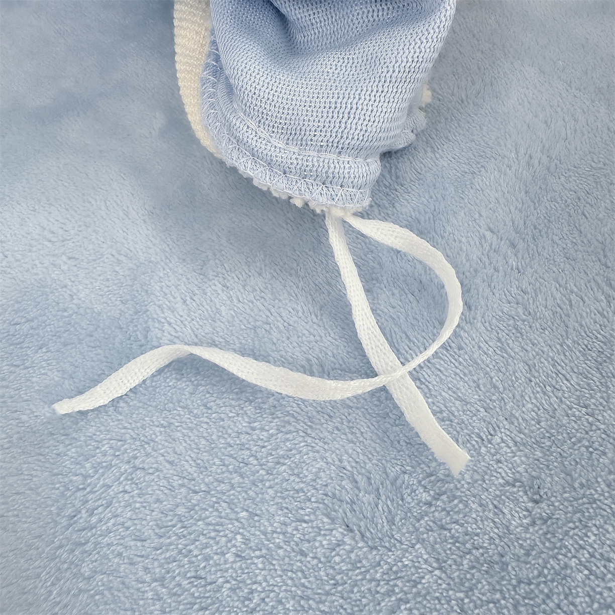 91家纺网 家纺一手货源 找家纺 （总）灰鲸 2025新款牛奶绒拼接刺绣四件套-安娜