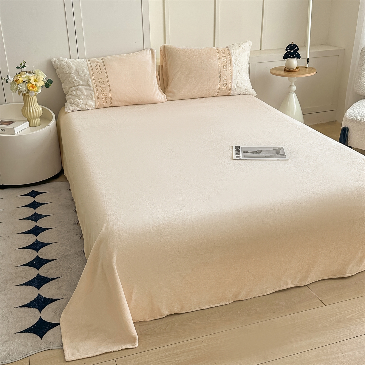 91家纺网 家纺一手货源 找家纺 灰鲸 2025新款牛奶绒拼接刺绣四件套-安娜 安娜-奶茶