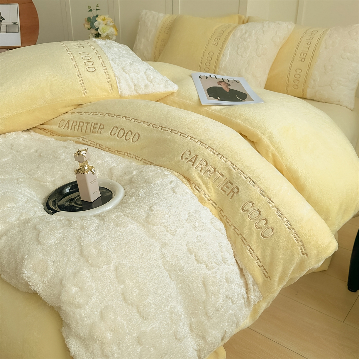 91家纺网 家纺一手货源 找家纺 灰鲸 2025新款牛奶绒拼接刺绣四件套-安娜 安娜-奶黄