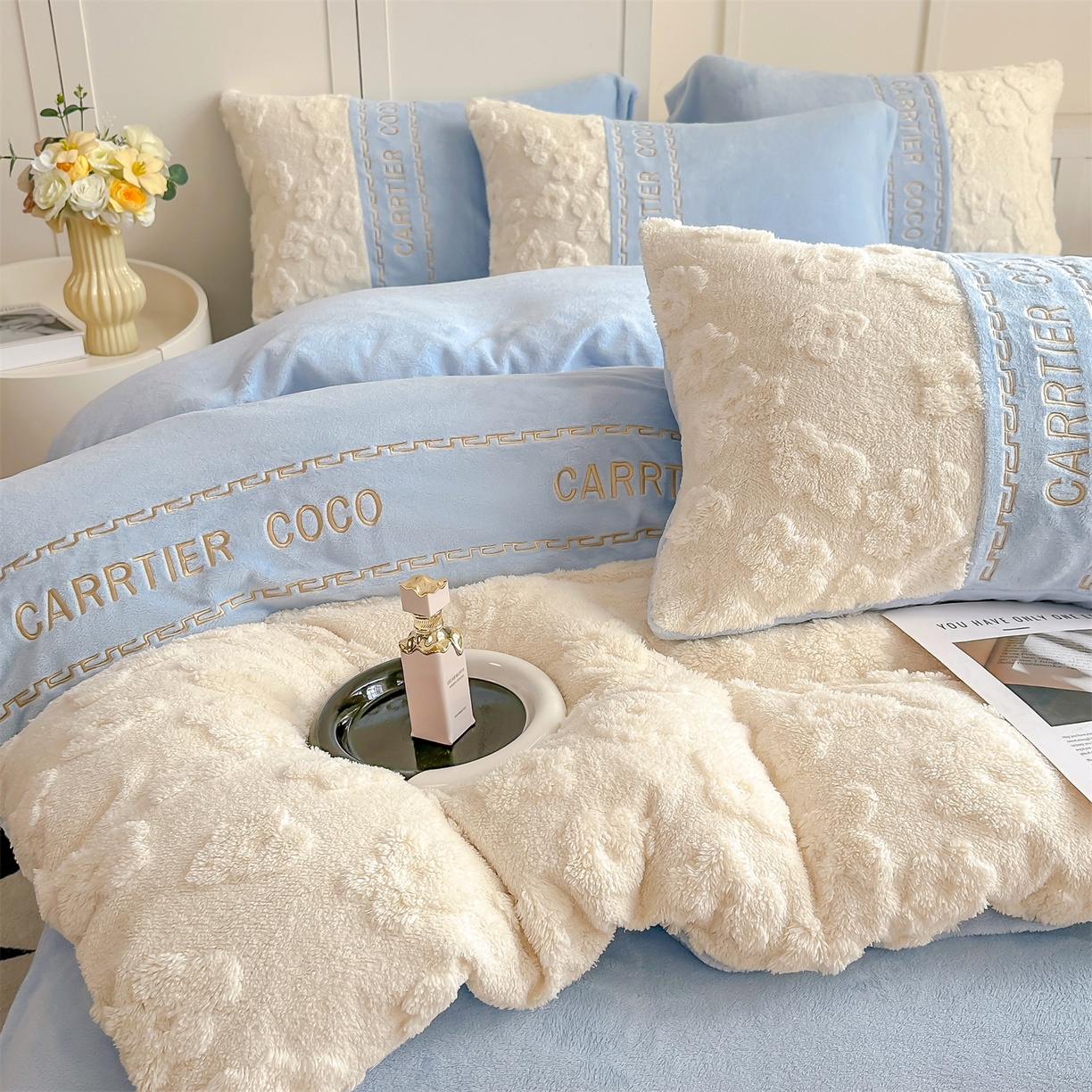 （总）灰鲸 2025新款牛奶绒拼接刺绣四件套-安娜