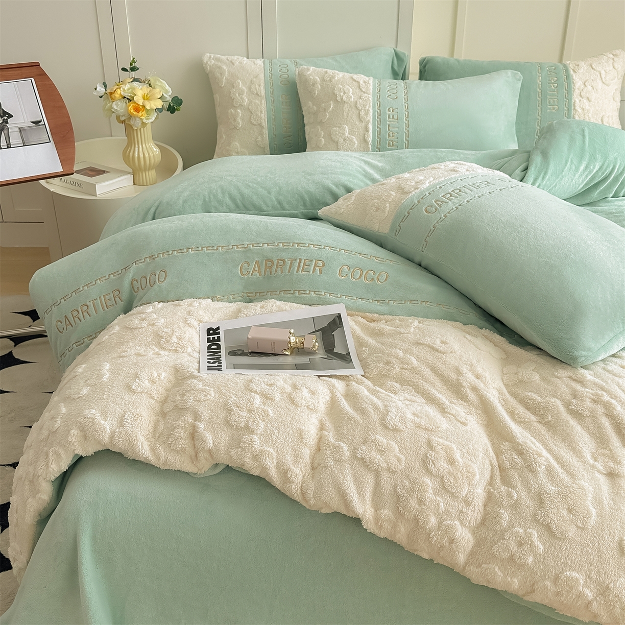 91家纺网 家纺一手货源 找家纺 灰鲸 2025新款牛奶绒拼接刺绣四件套-安娜 安娜-抹茶绿