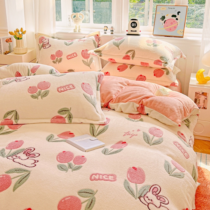 91家纺网 家纺一手货源 找家纺 韩巢家纺 2025新款高克重雪花绒牛奶绒四件套 郁金香