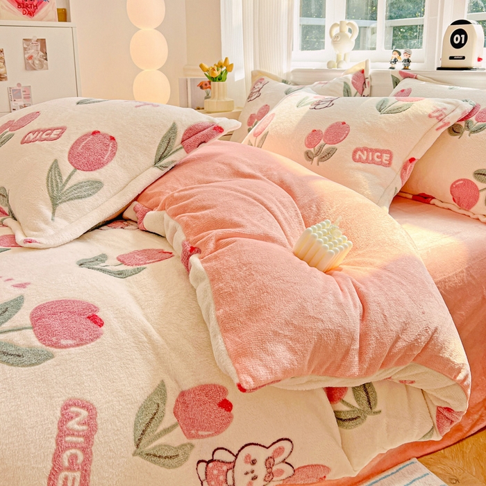 91家纺网 家纺一手货源 找家纺 韩巢家纺 2025新款高克重雪花绒牛奶绒四件套 郁金香