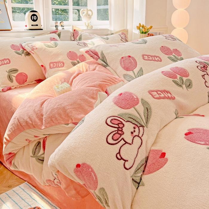 91家纺网 家纺一手货源 找家纺 韩巢家纺 2025新款高克重雪花绒牛奶绒四件套 郁金香