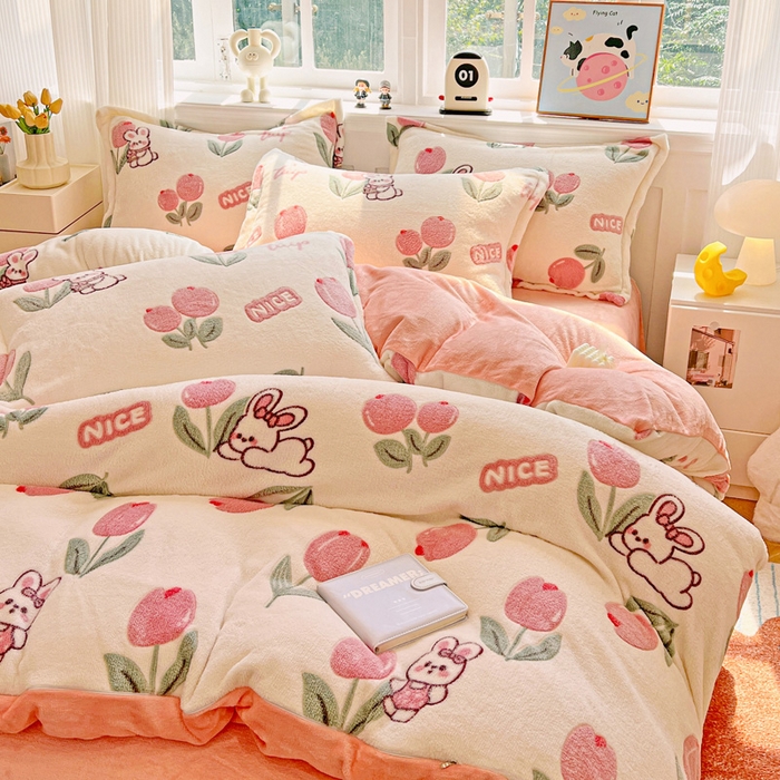 91家纺网 家纺一手货源 找家纺 韩巢家纺 2025新款高克重雪花绒牛奶绒四件套 郁金香