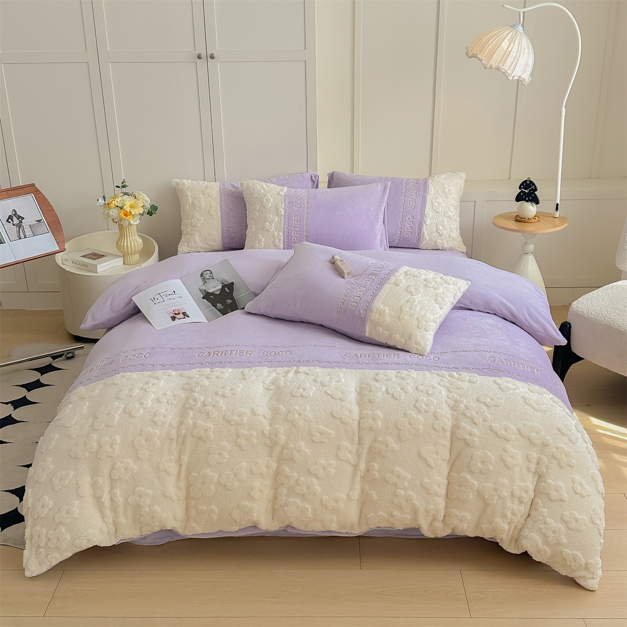 91家纺网 家纺一手货源 找家纺 灰鲸 2025新款牛奶绒拼接刺绣四件套-安娜 安娜-露娜紫