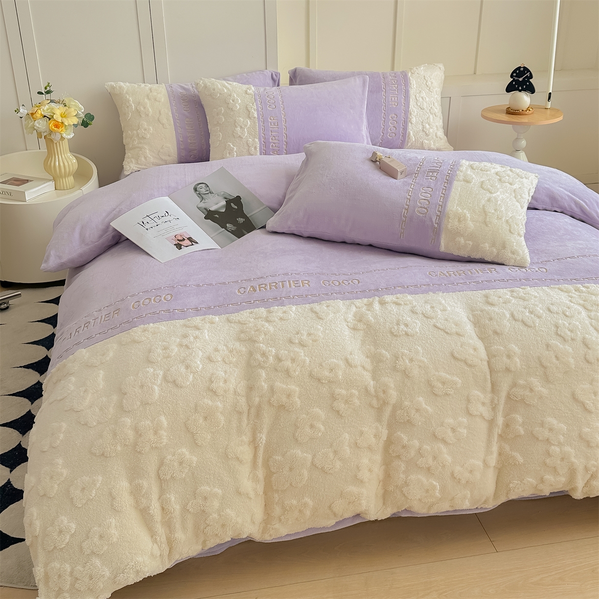 91家纺网 家纺一手货源 找家纺 灰鲸 2025新款牛奶绒拼接刺绣四件套-安娜 安娜-露娜紫