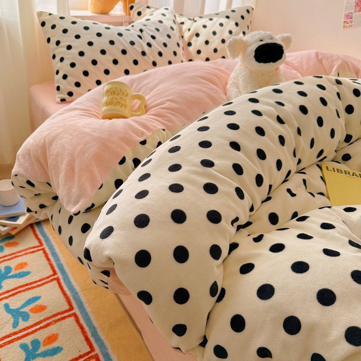 繁花家居 2025新款小清新180克跑量款牛奶绒三件套四件套 少女珍珠茶