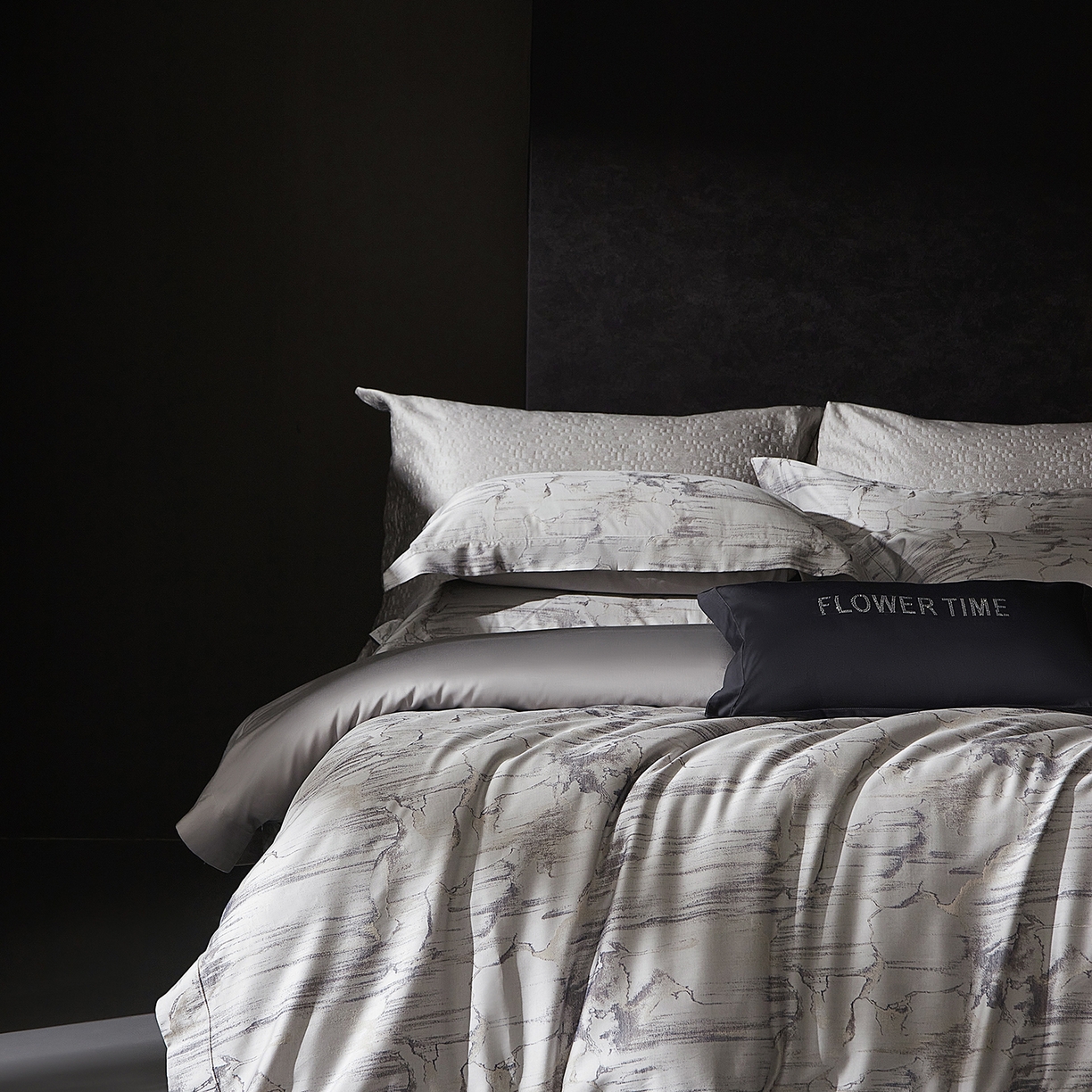 91家纺网 家纺一手货源 找家纺 （总）花时间 2025秋冬新品天丝棉色织错落空间系列四件套（会员-20 全网控价：388/408）