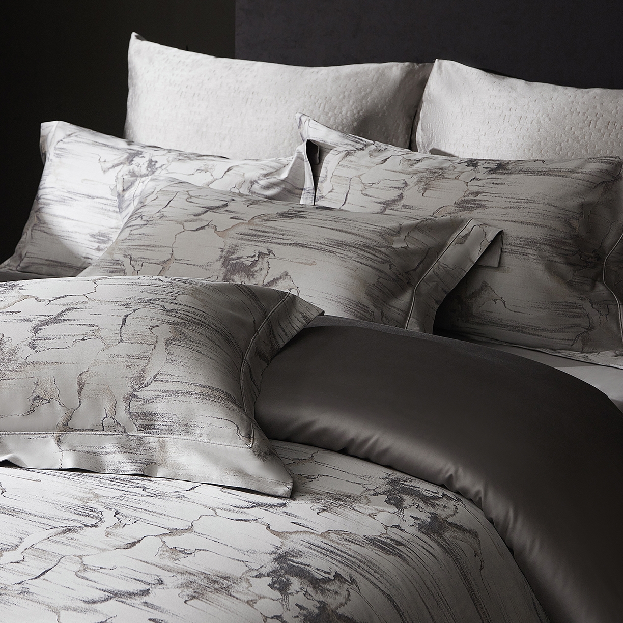 91家纺网 家纺一手货源 找家纺 （总）花时间 2025秋冬新品天丝棉色织错落空间系列四件套（会员-20 全网控价：388/408）