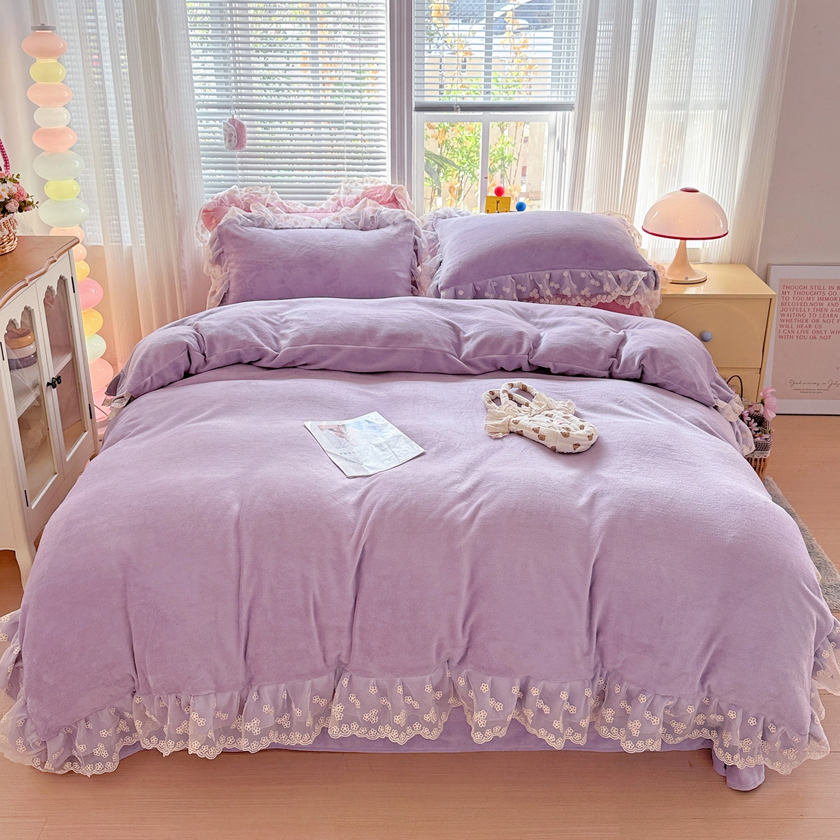 91家纺网 家纺一手货源 找家纺 鑫利来家纺 2025新款法式蕾丝花边牛奶绒四件套韩版花边加厚牛奶绒四件套 倾城-紫