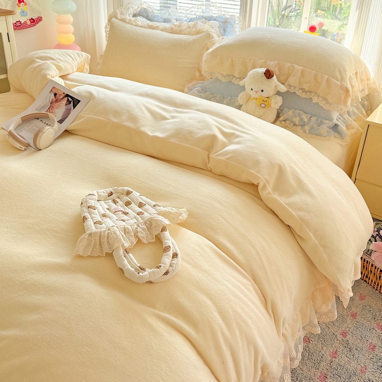 91家纺网 家纺一手货源 找家纺 鑫利来家纺 2025新款法式蕾丝花边牛奶绒四件套韩版花边加厚牛奶绒四件套 倾城-奶黄