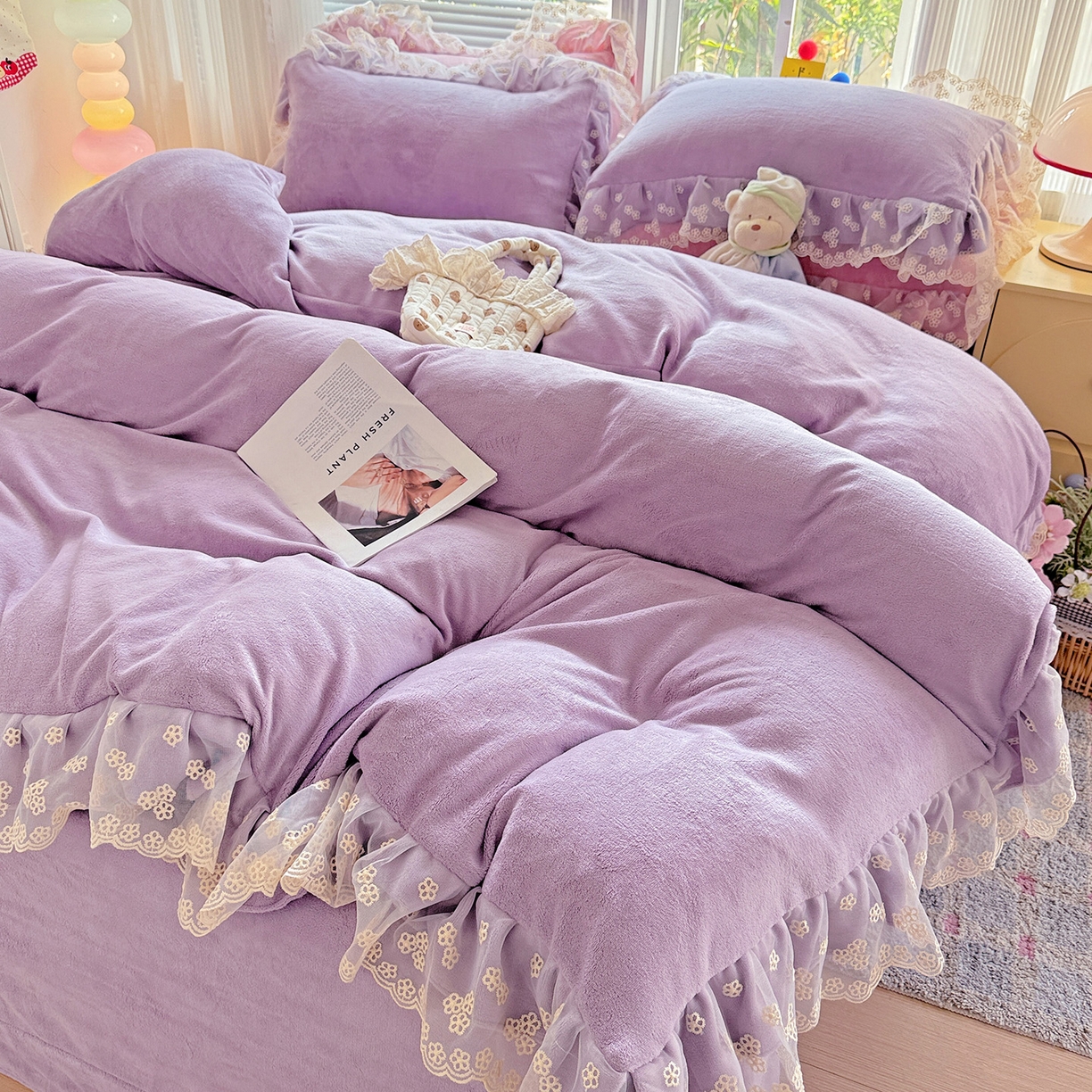 91家纺网 家纺一手货源 找家纺 鑫利来家纺 2025新款法式蕾丝花边牛奶绒四件套韩版花边加厚牛奶绒四件套 倾城-紫