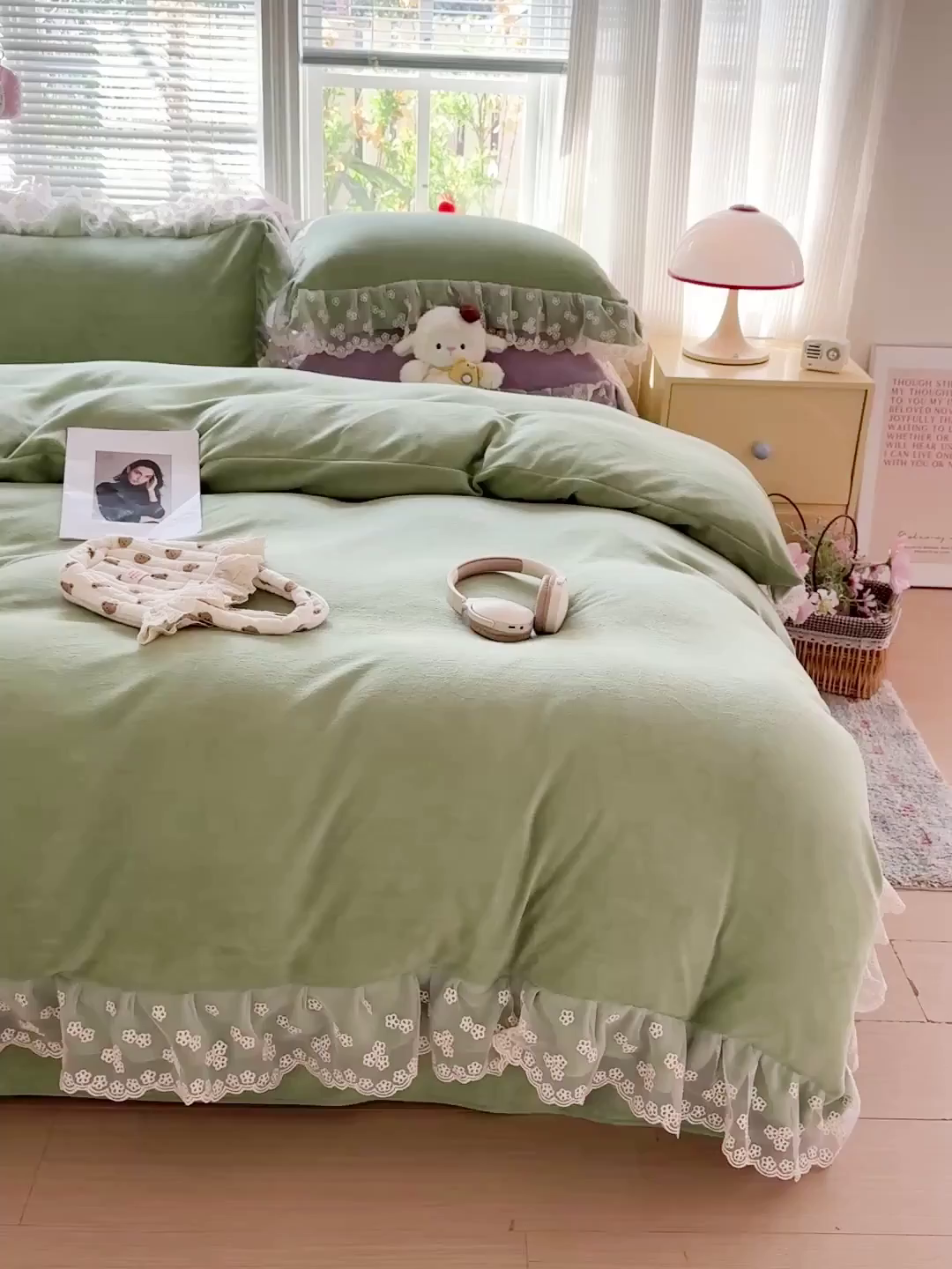 91家纺网 家纺一手货源 找家纺 （总）鑫利来家纺 2025新款法式蕾丝花边牛奶绒四件套韩版花边加厚牛奶绒四件套