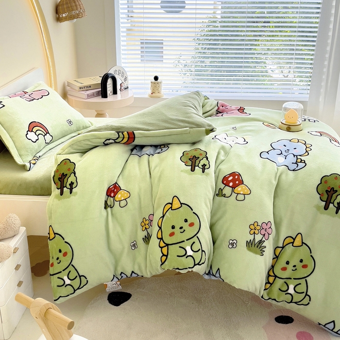 91家纺网 家纺一手货源 找家纺 梵赫 2025新款加厚牛奶绒被套被芯幼儿园被子系列 恐龙集结