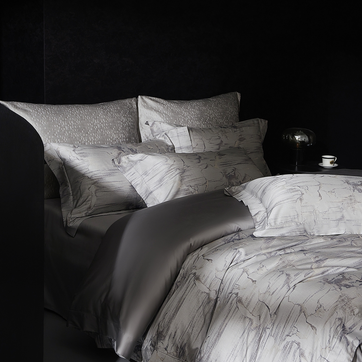 91家纺网 家纺一手货源 找家纺 花时间 2025秋冬新品天丝棉色织错落空间系列四件套 错落空间-灰