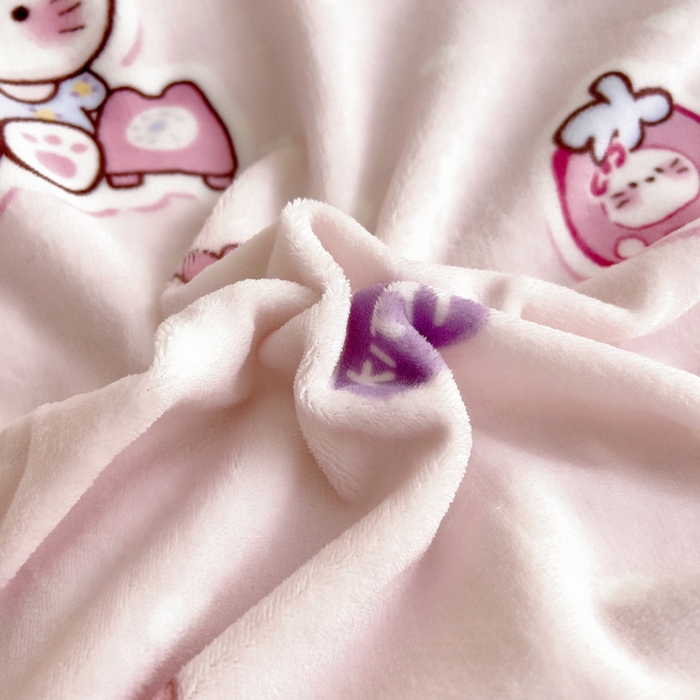 91家纺网 家纺一手货源 找家纺 梵赫 2025新款加厚牛奶绒被套被芯幼儿园被子系列 Kitty猫咪