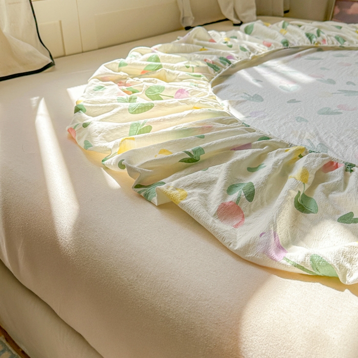 91家纺网 家纺一手货源 找家纺 花伞家居 2025新款印花双层纱单床单床笠（提供买家秀） 彩色郁金香
