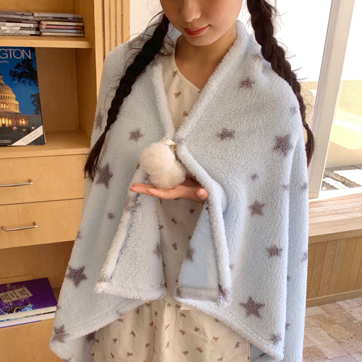 91家纺网 家纺一手货源 找家纺 桃喜 2025新款摇粒绒披肩毯毛毯毯子 海盐星星