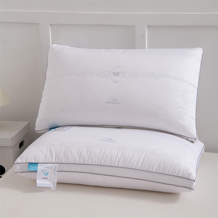 91家纺网 家纺一手货源 找家纺 （总）仁宇枕业 2025新款新品 全棉贡缎绣花蝴蝶舒适高枕头单人双人全棉酒店枕头枕芯