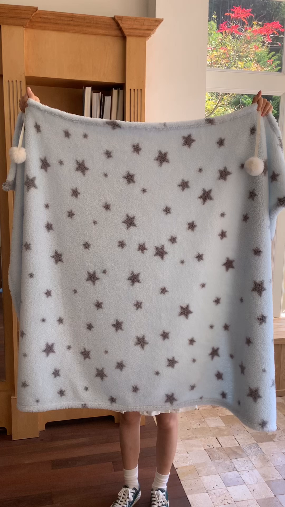 91家纺网 家纺一手货源 找家纺 桃喜 2025新款摇粒绒披肩毯毛毯毯子 海盐星星