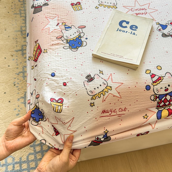 91家纺网 家纺一手货源 找家纺 花伞家居 2025新款印花双层纱单床单床笠（提供买家秀） 马戏团