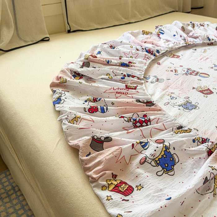 91家纺网 家纺一手货源 找家纺 花伞家居 2025新款印花双层纱单床单床笠（提供买家秀） 马戏团