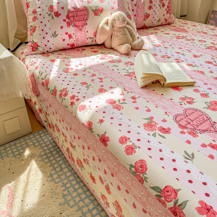 91家纺网 家纺一手货源 找家纺 花伞家居 2025新款印花双层纱单床单床笠（提供买家秀） 热恋城堡