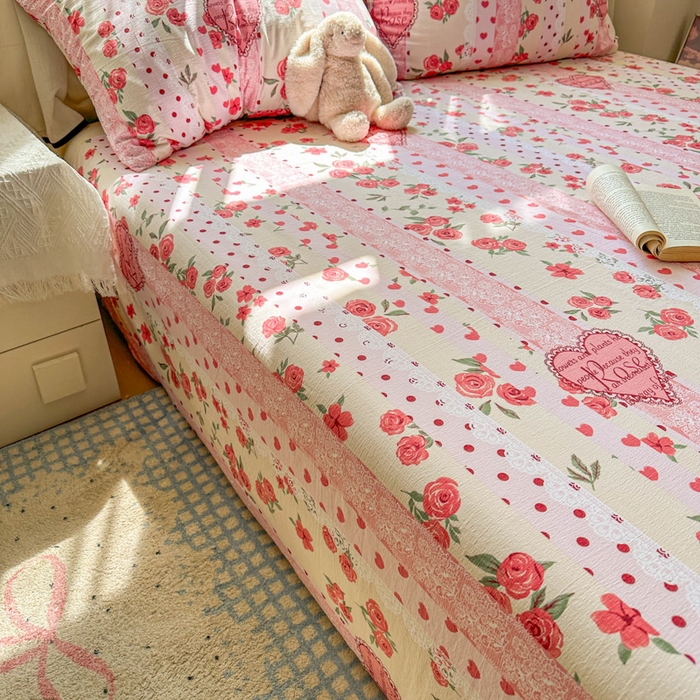 91家纺网 家纺一手货源 找家纺 花伞家居 2025新款印花双层纱单床单床笠（提供买家秀） 热恋城堡