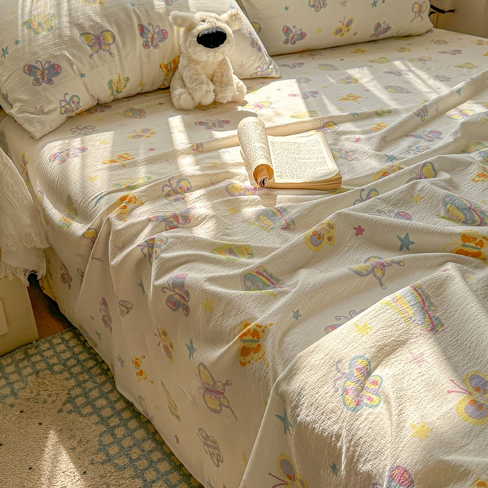 91家纺网 家纺一手货源 找家纺 花伞家居 2025新款印花双层纱单床单床笠（提供买家秀） 童年蝴蝶