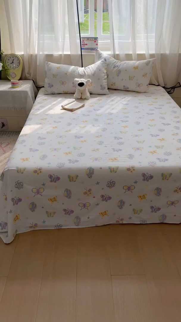 91家纺网 家纺一手货源 找家纺 花伞家居 2025新款印花双层纱单床单床笠（提供买家秀） 童年蝴蝶