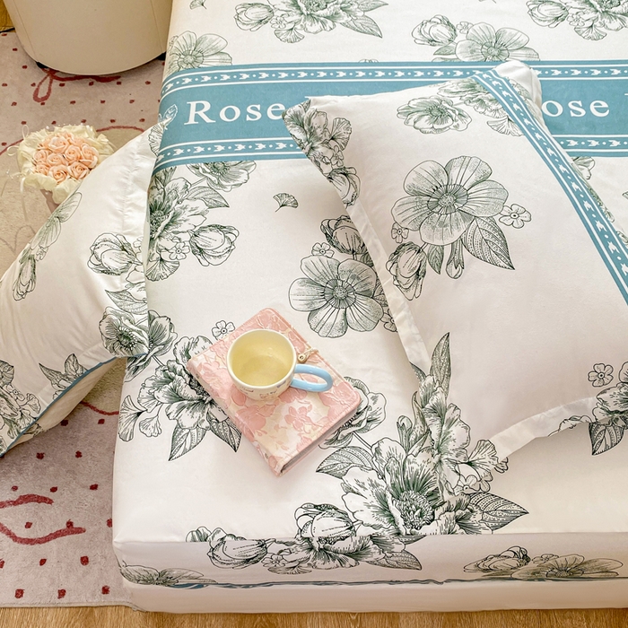 91家纺网 家纺一手货源 找家纺 红日子 2025新款生态斜纹植物羊绒单床笠磨毛床笠三件套 浓情花韵