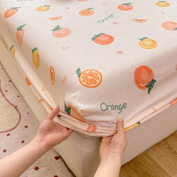 91家纺网 家纺一手货源 找家纺 红日子 2025新款生态斜纹植物羊绒单床笠磨毛床笠三件套 水果派对