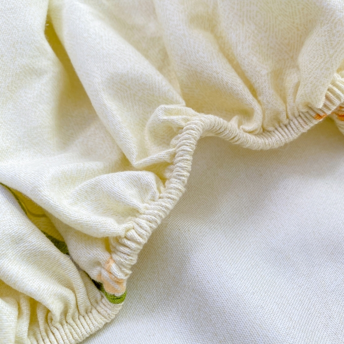 91家纺网 家纺一手货源 找家纺 红日子 2025新款生态斜纹植物羊绒单床笠磨毛床笠三件套 叶间花语