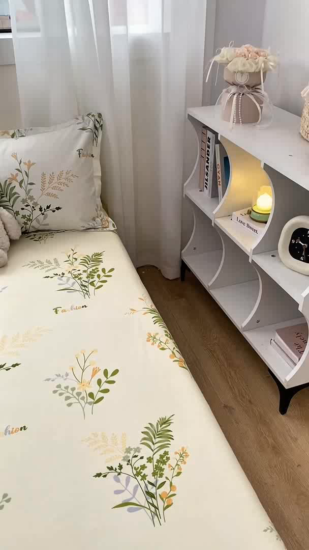 91家纺网 家纺一手货源 找家纺 红日子 2025新款生态斜纹植物羊绒单床笠磨毛床笠三件套 叶间花语