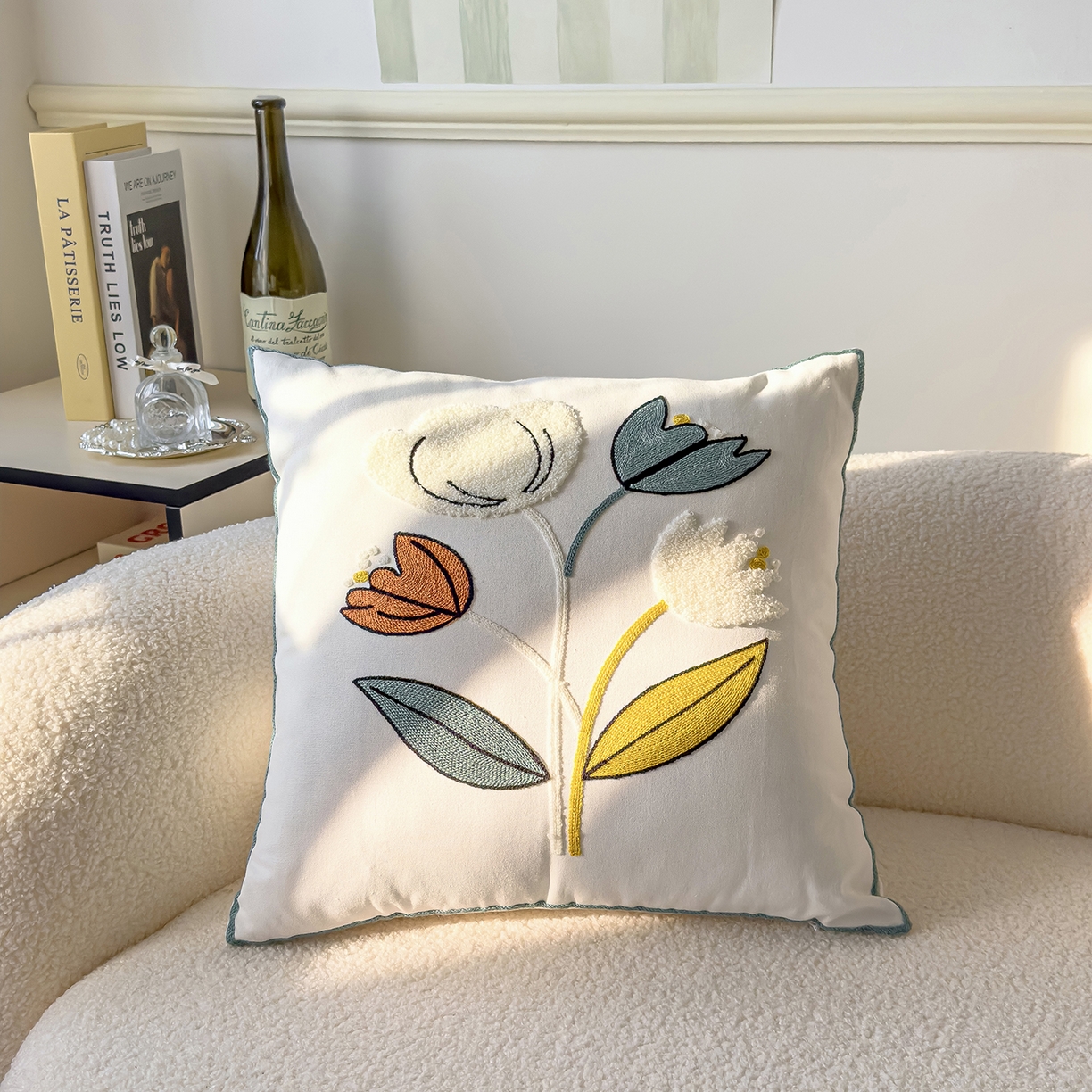 91家纺网 家纺一手货源 找家纺 诺可 2025新款全棉毛巾绣立体感跨境外贸跳色碰撞系类抱枕抱枕套 桔梗