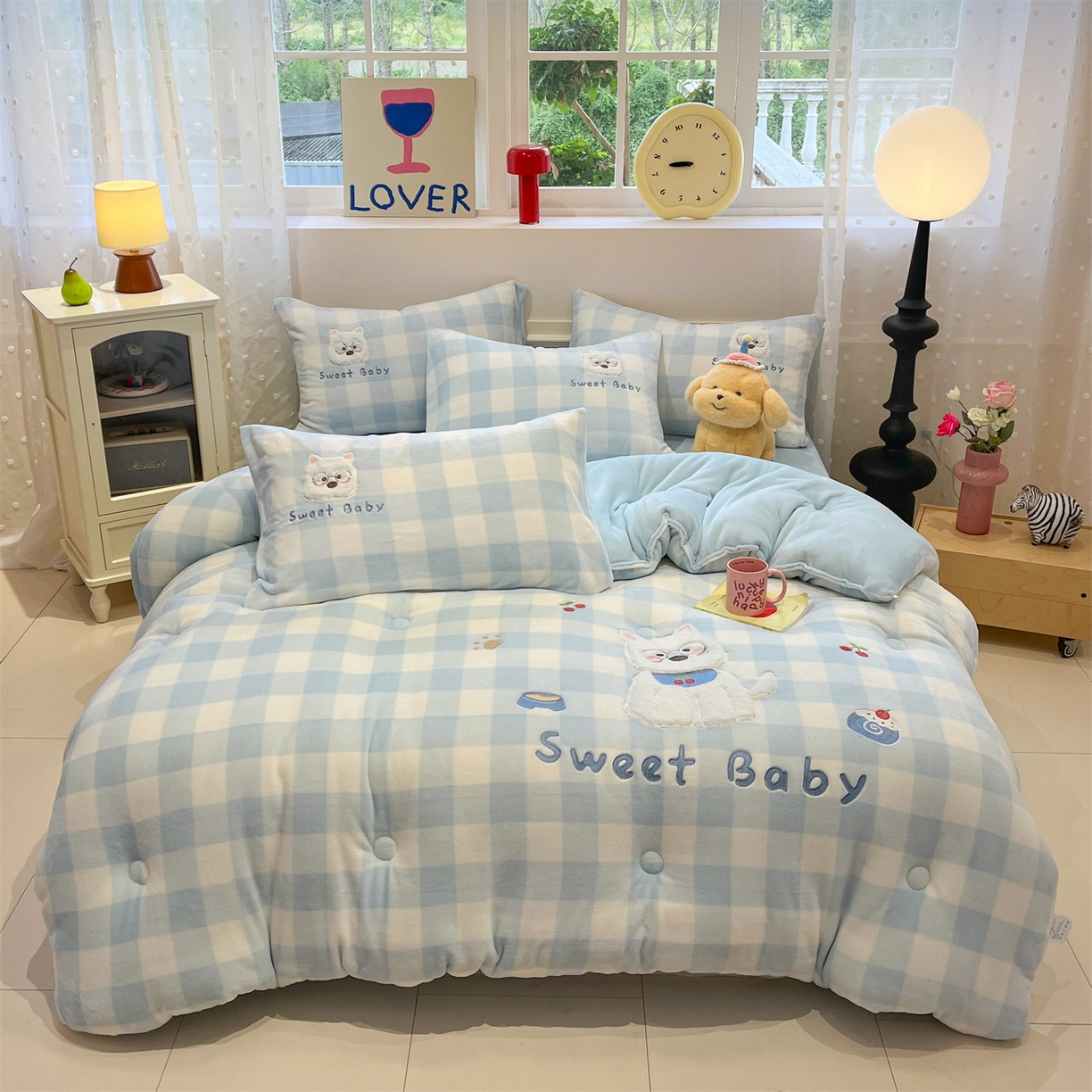 91家纺网 家纺一手货源 找家纺 （总）星座家纺 2025新款A类牛奶绒贴布绣冬被被子被芯