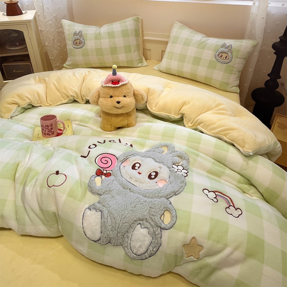 91家纺网 家纺一手货源 找家纺 星座家纺 2025新款A类牛奶绒贴布绣冬被被子被芯 拉布布