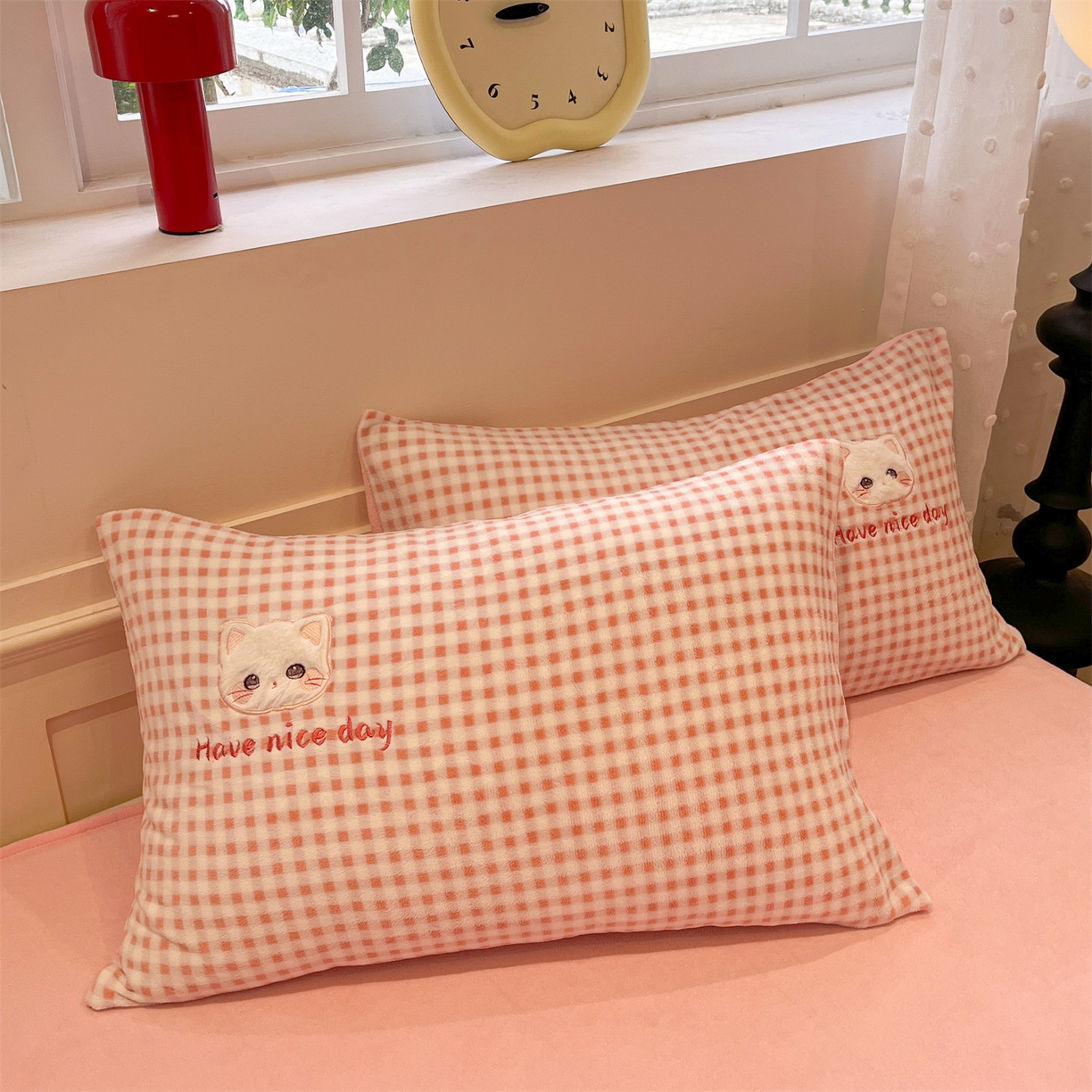 91家纺网 家纺一手货源 找家纺 星座家纺 2025新款A类牛奶绒贴布绣冬被被子被芯 萌宠小猫