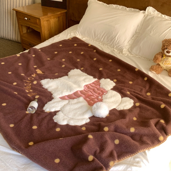 91家纺网 家纺一手货源 找家纺 桃喜 2025秋冬新款仿生羊绒毛毯毯子 波点围巾狗狗