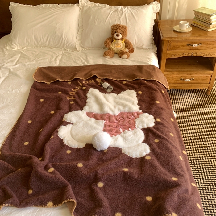 91家纺网 家纺一手货源 找家纺 桃喜 2025秋冬新款仿生羊绒毛毯毯子 波点围巾狗狗