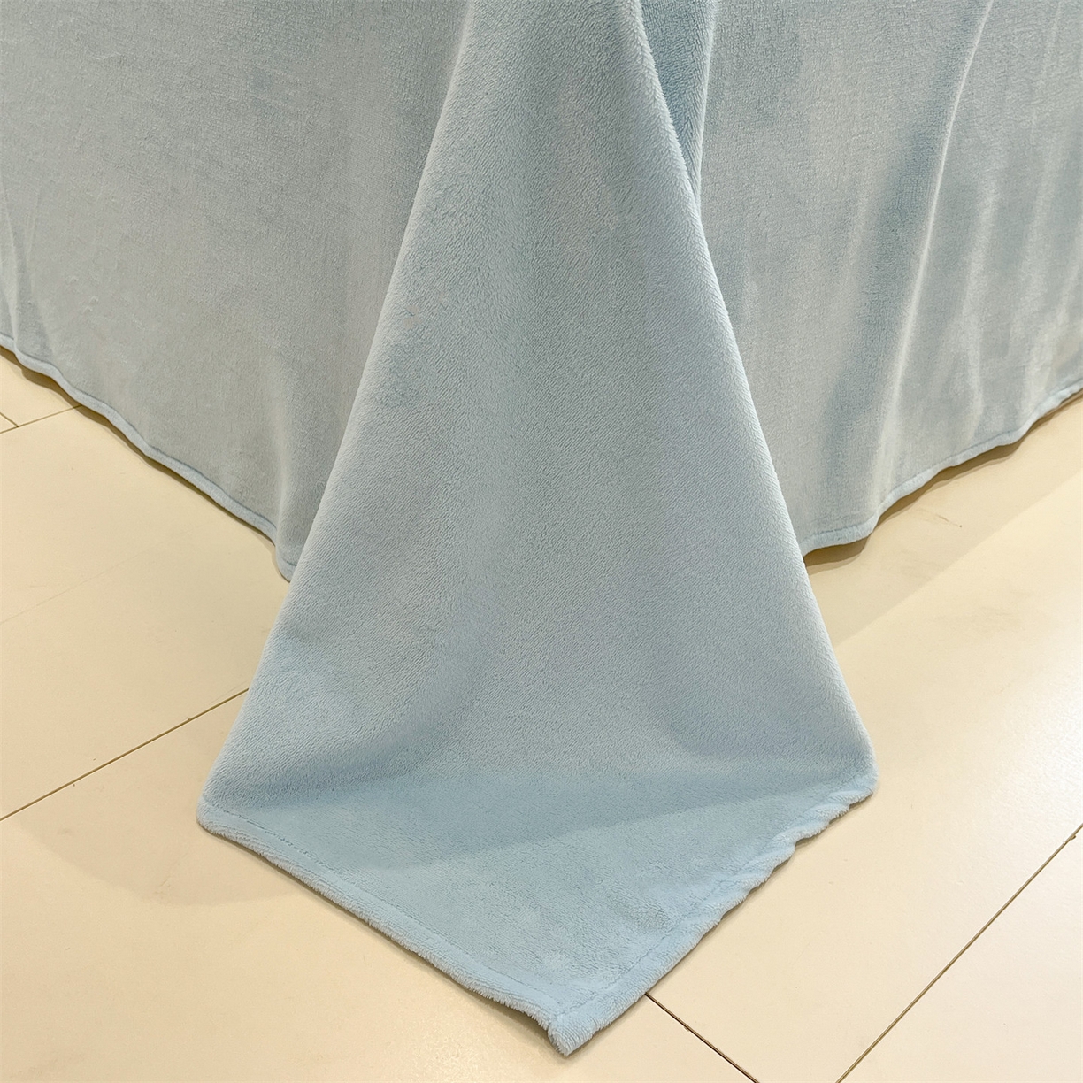 91家纺网 家纺一手货源 找家纺 星座家纺 2025新款A类牛奶绒贴布绣冬被被子被芯 眼镜汪