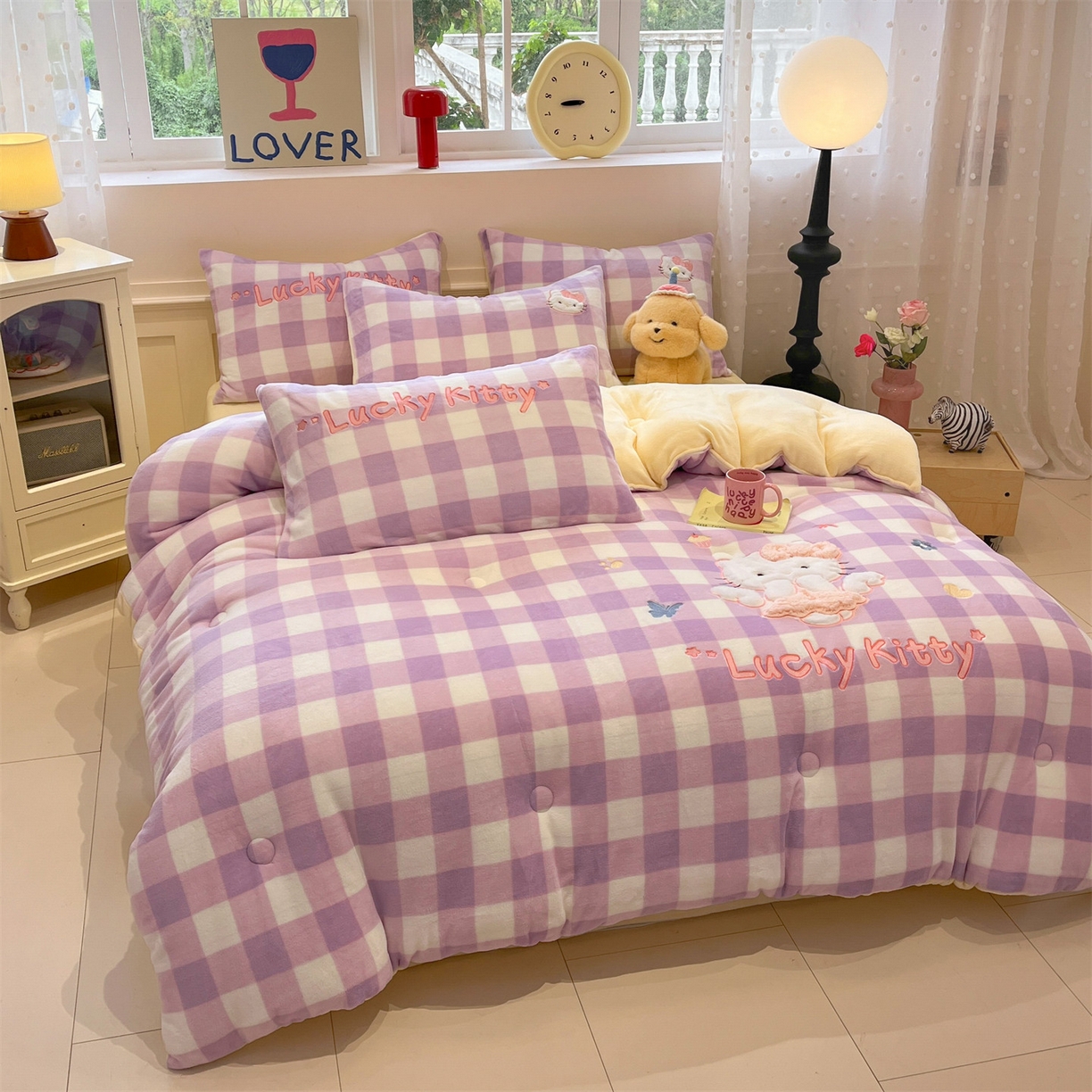 91家纺网 家纺一手货源 找家纺 星座家纺 2025新款A类牛奶绒贴布绣冬被被子被芯 Lucky猫