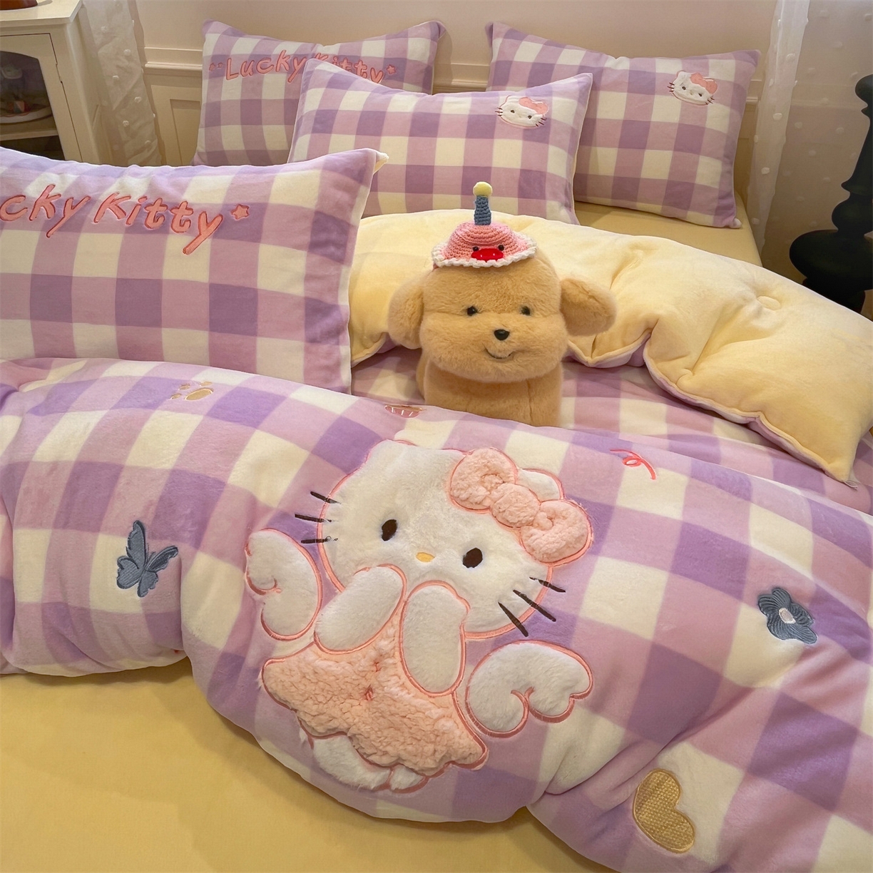 91家纺网 家纺一手货源 找家纺 星座家纺 2025新款A类牛奶绒贴布绣冬被被子被芯 Lucky猫