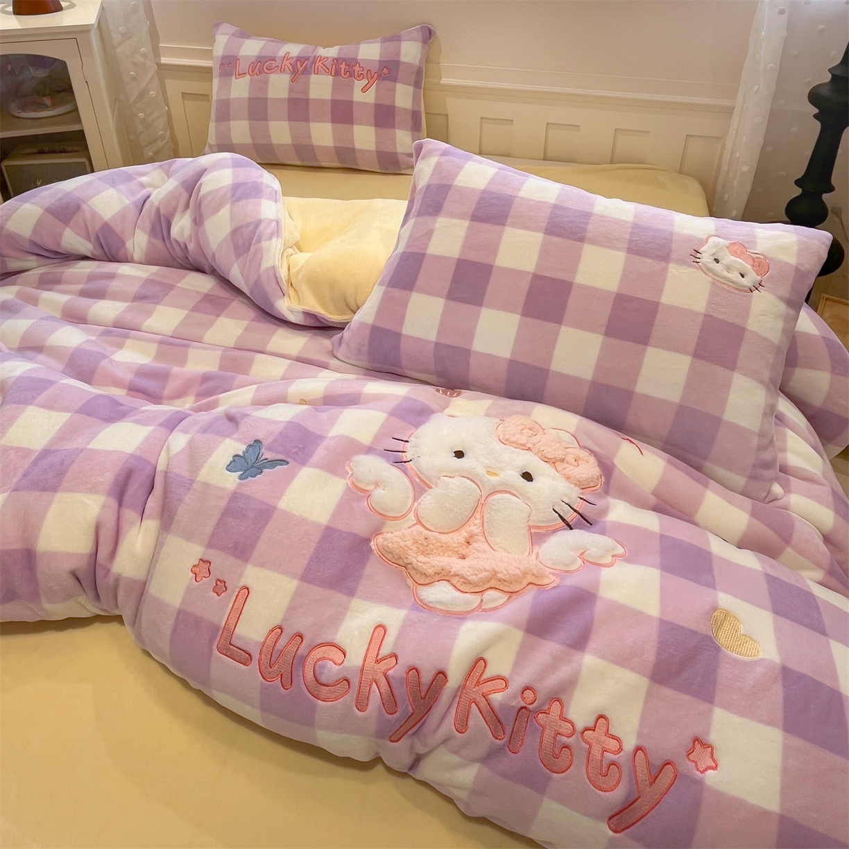 91家纺网 家纺一手货源 找家纺 星座家纺 2025新款A类牛奶绒贴布绣冬被被子被芯 Lucky猫