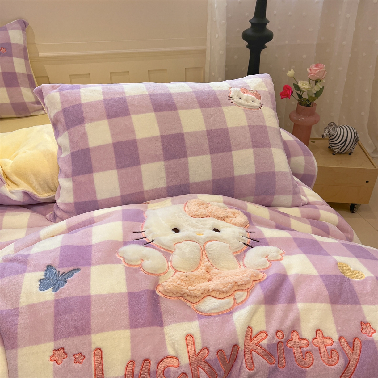 91家纺网 家纺一手货源 找家纺 星座家纺 2025新款A类牛奶绒贴布绣冬被被子被芯 Lucky猫