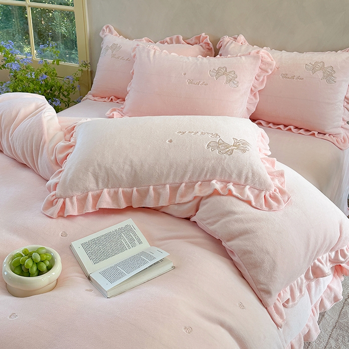 91家纺网 家纺一手货源 找家纺 可以家居 2025新款高克重全消光超细旦奶芙云绒四件套-玛利亚系列-莫妮卡 莫妮卡贵族粉