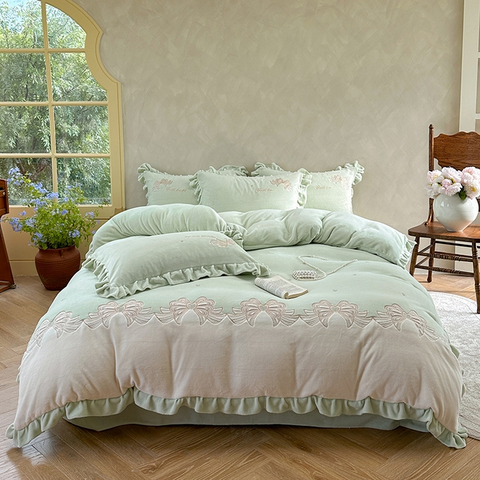 91家纺网 家纺一手货源 找家纺 （总）可以家居 2025新款高克重全消光超细旦奶芙云绒四件套-玛利亚系列-莫妮卡