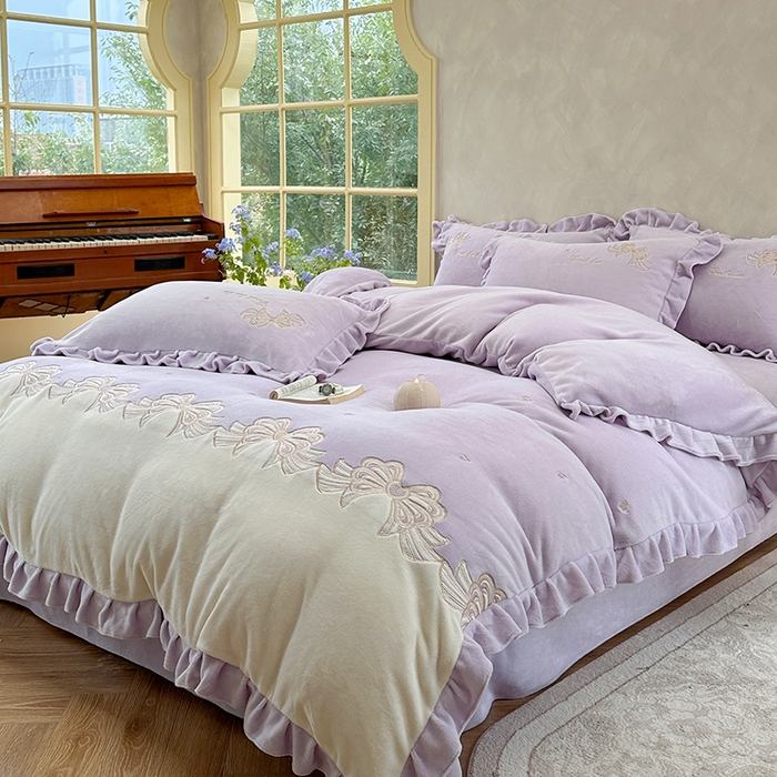 91家纺网 家纺一手货源 找家纺 可以家居 2025新款高克重全消光超细旦奶芙云绒四件套-玛利亚系列-莫妮卡 莫妮卡优雅紫