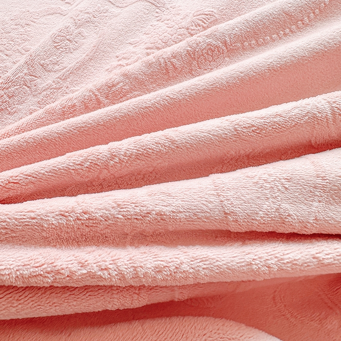 91家纺网 家纺一手货源 找家纺 罗艺轩 【控价】2025新款立体雕花牛奶绒加厚保暖床裙款三件套-安琪儿 安琪儿-粉